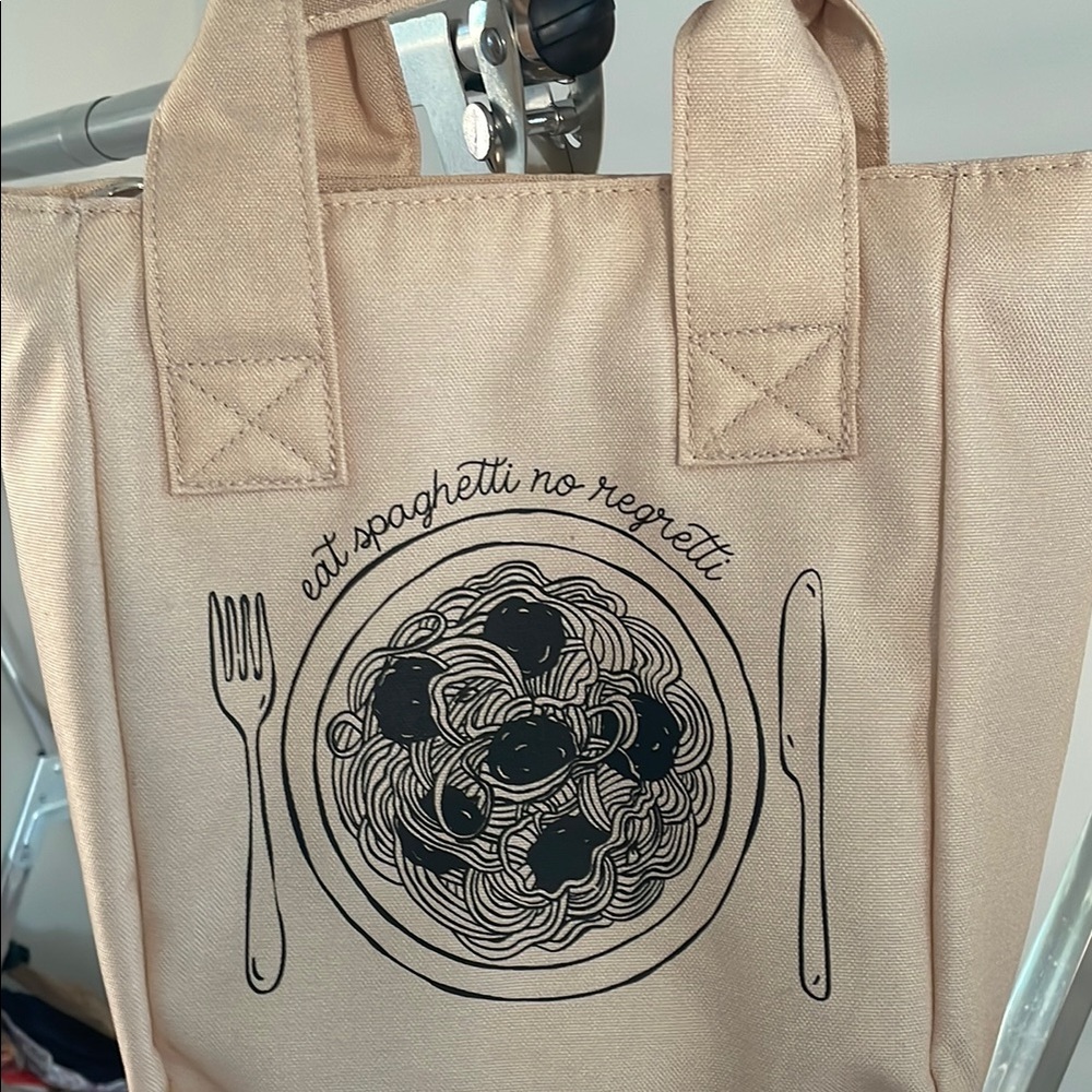 Insulated Lunch tote